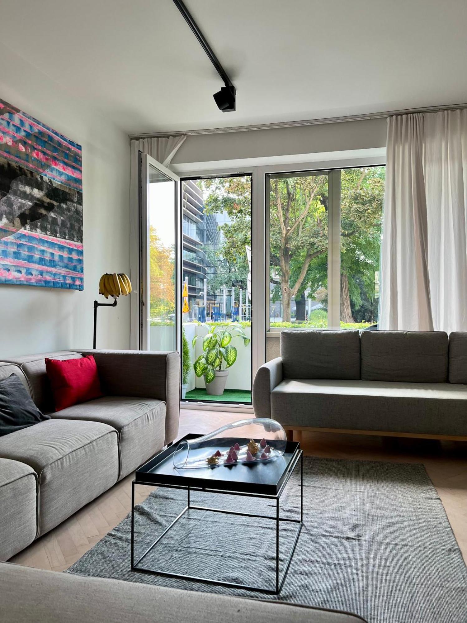 Art & Design 3 Rooms Apartment In City Center Wrocław Extérieur photo